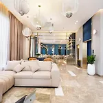Jovia Hotel