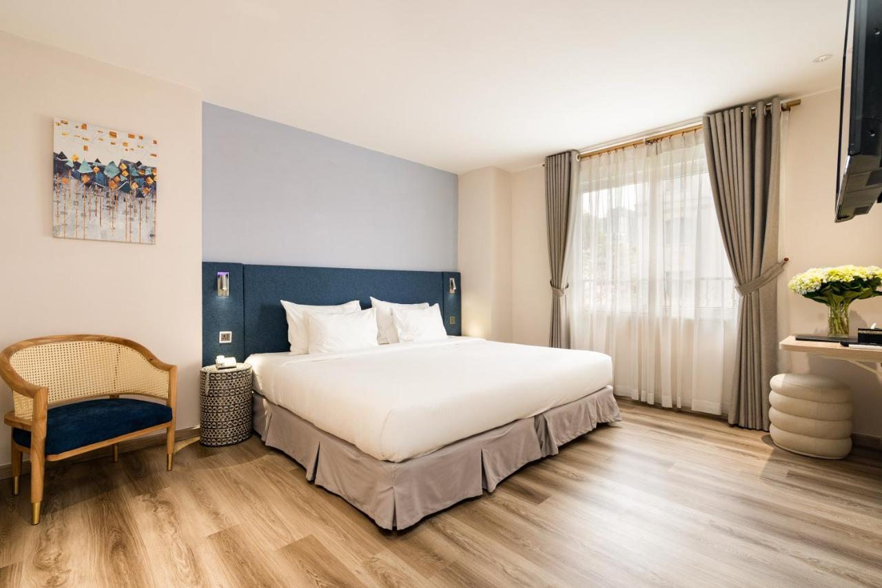 Khách sạn Jovia 3*